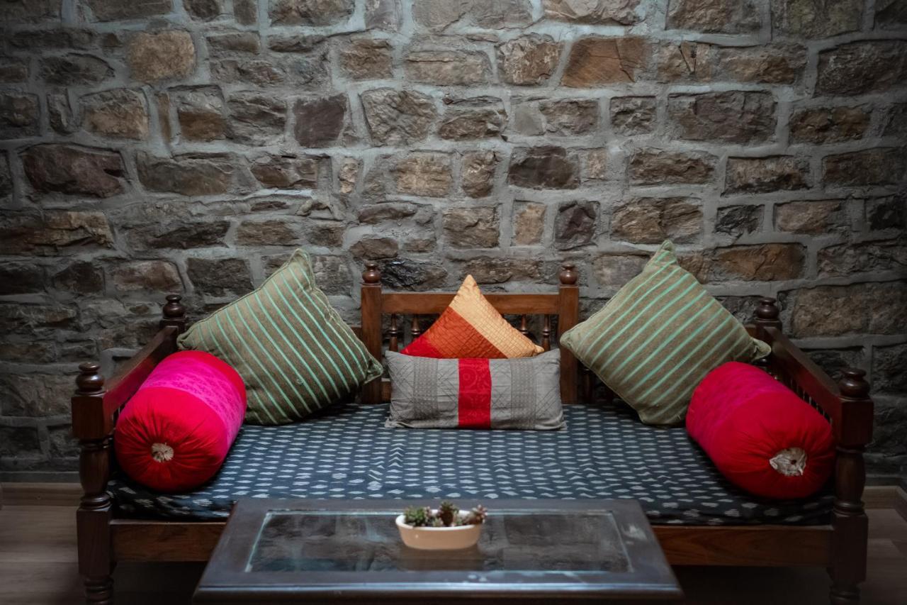Bhikampur Lodge By Howard Nainital Bagian luar foto