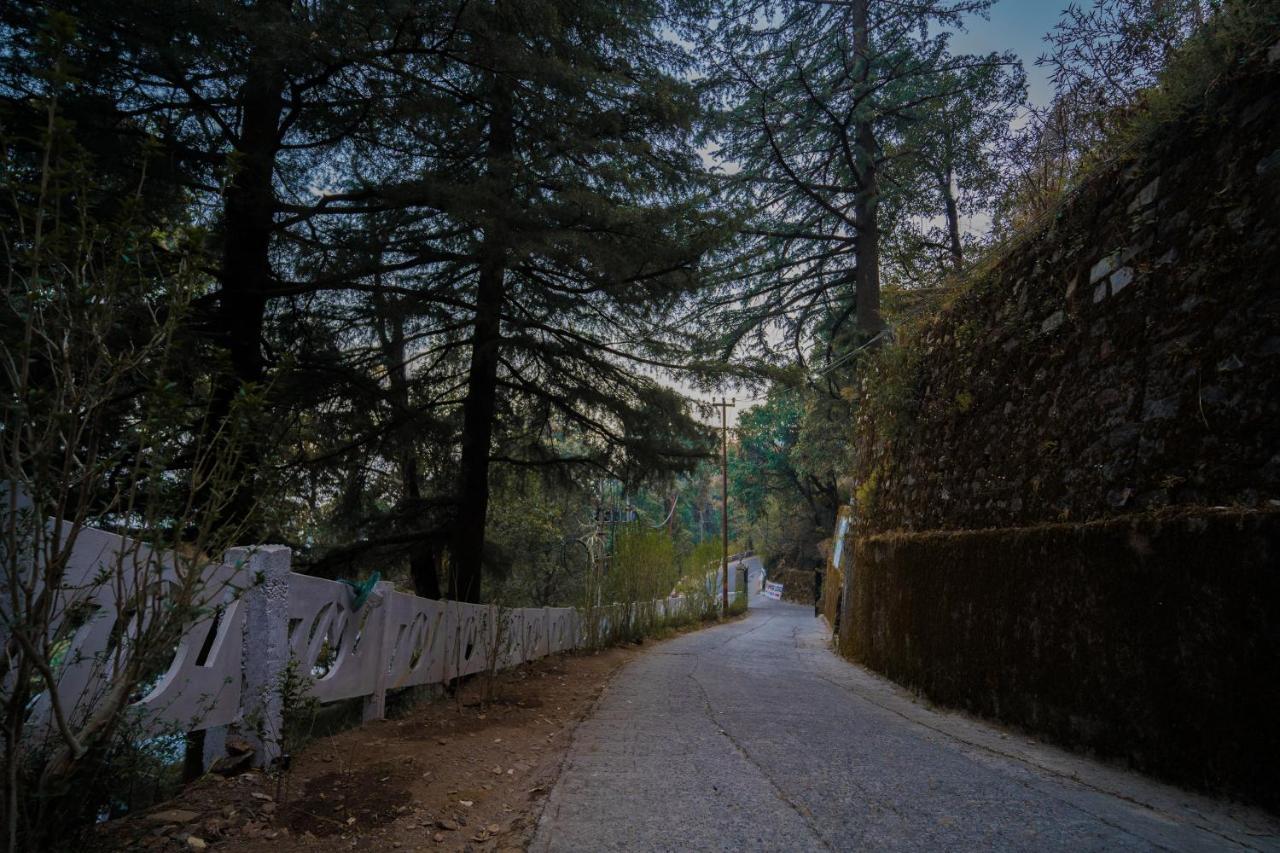 Bhikampur Lodge By Howard Nainital Bagian luar foto
