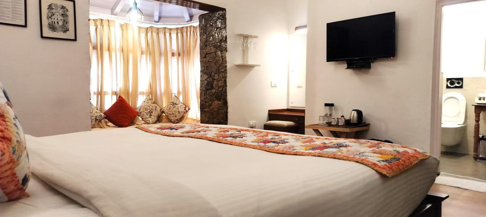 Bhikampur Lodge By Howard Nainital Bagian luar foto