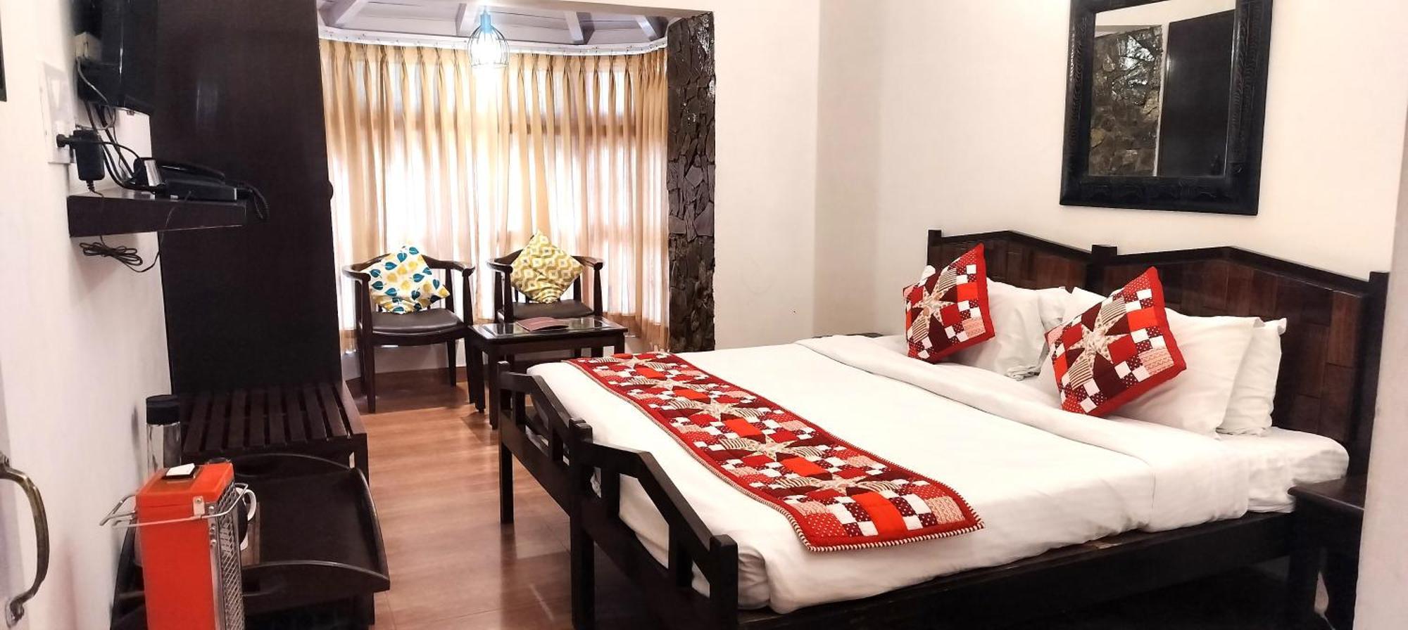 Bhikampur Lodge By Howard Nainital Bagian luar foto
