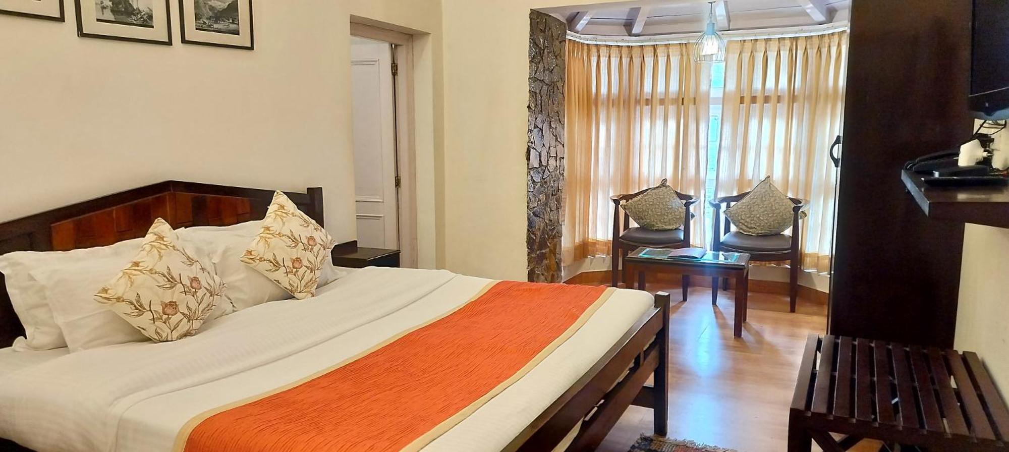 Bhikampur Lodge By Howard Nainital Bagian luar foto